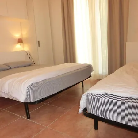 Modern Flat With Swimming Pool And Solarium Bibione