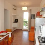 Modern Flat With Swimming Pool And Solarium Appartamento Bibione