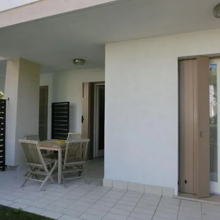Apartment Recently Built Three - Beahost